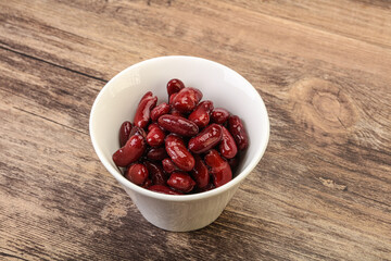 Canned red Kidney in the bowl