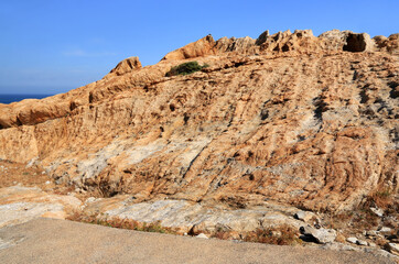 Roches façonnées par l'érosion au Cap de Creus en Catalogne, près de Cadaques.
