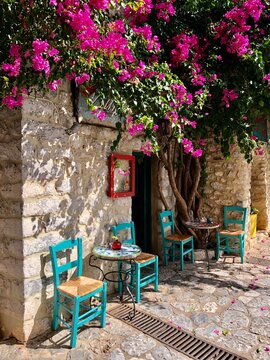 romantic greek restaurant in village Areopoli Peloponnes
