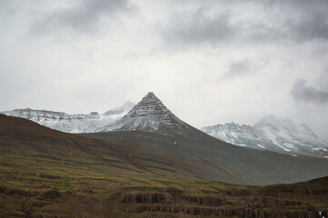 Fototapeta premium landscape with clouds and mountains