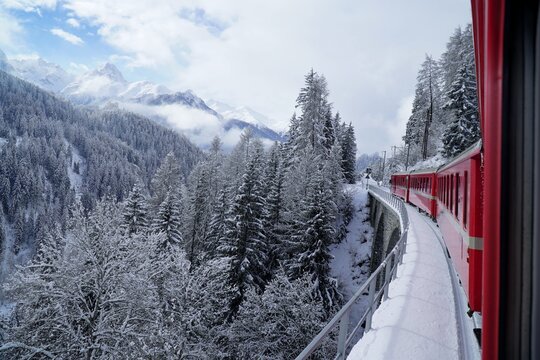 Engadin - discover the best part of Switzerland