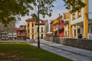 Fototapeta na wymiar Plaza del Carbayéu (Carbayedo) in Avilés, Asturias (Asturies)