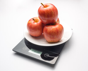 apples are great for losing weight and staying healthy