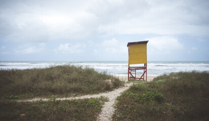 lifeguard stand on the beach