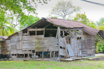 Costa Rica, ruined wooden house