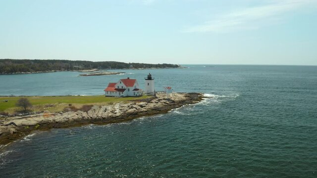 Beautiful Aerial Footage of Hendrick's Head Lighthouse in Southport, Maine, USA