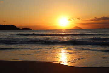 Fototapeta na wymiar sunrise from the sea