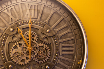Fototapeta na wymiar antique clock mechanism