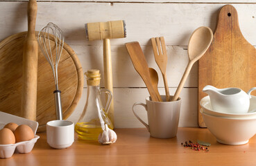 Kitchenware and utensils