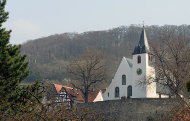 Die Bergkirche von Zwingenberg an der Bergstraße