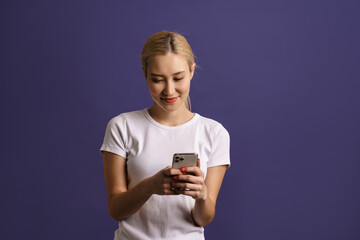 Portrait of a smiling casual woman