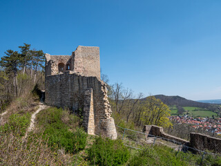 Lobdeburg ist eine Burgruine bei Jena in Thüringen