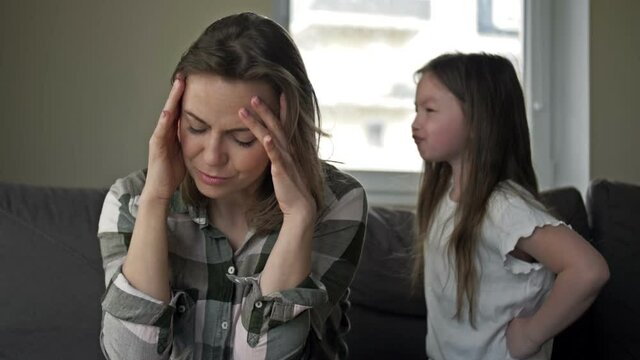 Problems of raising children. Woman cannot cope with a capricious child.