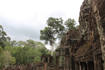 Fototapeta na wymiar angkor wat temple cambodia phnom penh siem reap