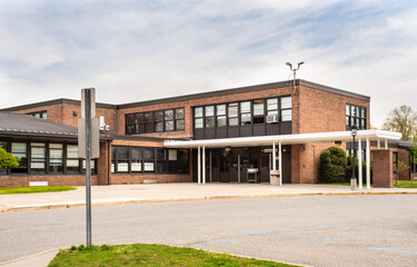 Exterior view of a typical American school building - 430863767