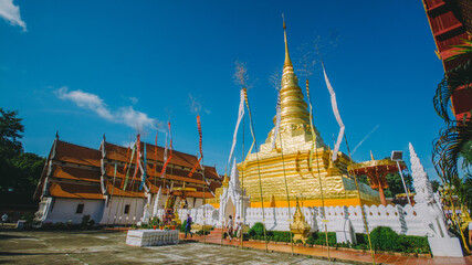 Naklejka premium Beautiful temple in thailand.