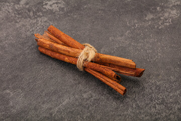 Aroma Cinnamon stick heap isolated