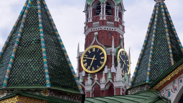 Moscow Kremlin, Red Square. Spasskaya Savior clock tower.