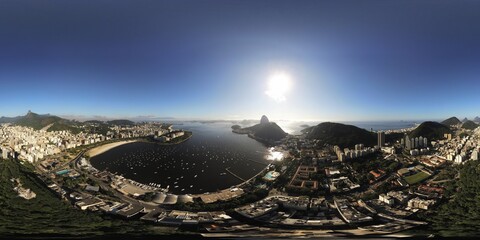 Rio de Janeiro – Stadtteil Botafogo mit dem berühmten Zuckerhut von oben – 360 Grad Panorama -...