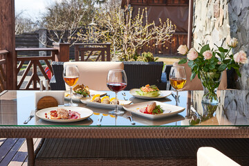 food lunch delicious obied restaurant table
