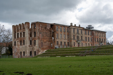 Fototapeta na wymiar zerstörtes Schloss in Zerbst