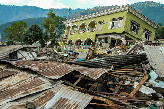 Earthquake after effects, Muzaffarabad city, Pakistan 2005
