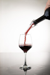 pour wine through the aerator to oxygenate the wine, stream the wine with bubbles
