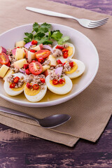 Spicy apple salad