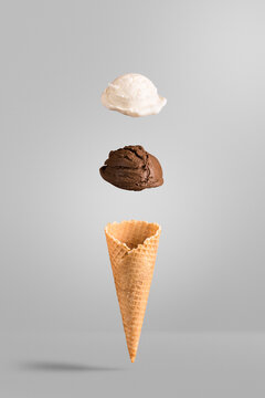 cono gelato panna e cioccolato- sfondo mockup