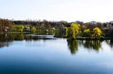 Obraz premium Tineretului park, springtime, Bucharest, Romania.