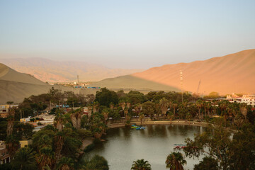 Obraz premium DESIERTO DE ICA HUACACHINA DE ICA LIMA PERU