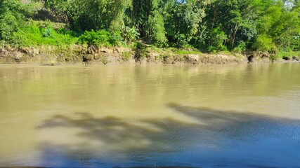 view of the water in the middle of the river