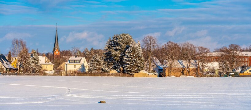Panorama Gemeinde Hartmannsdorf (Mitelsachsen)  im Winter 
