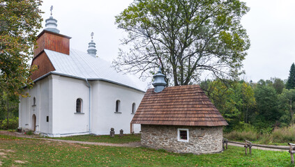Cerkiew świętej Męczennicy Paraskewii w Łopience, Bieszczady, Polska /Orthodox Church of the...