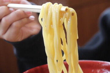 ラーメン　麺　ヌードル