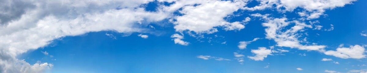 Naklejka na ściany i meble Panorama sky with cloud on a sunny day. Beautiful cirrus cloud..