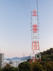 高圧電線　鉄塔