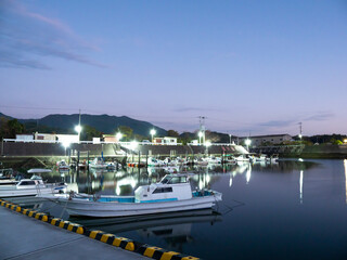 山口県岩国市 夜明け前の通津港