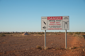  Opal Mining fields in Greater Coober Pedy with danger warning sign.