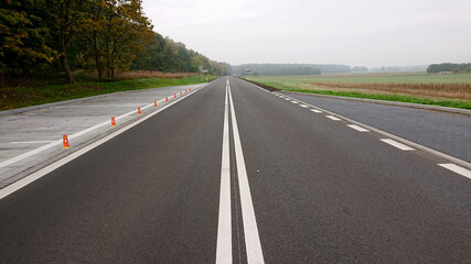 Droga po remoncie nawierzchni..