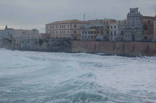 mare in tempesta