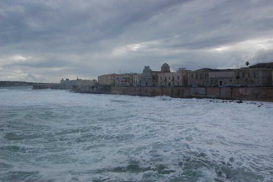 mare in tempesta