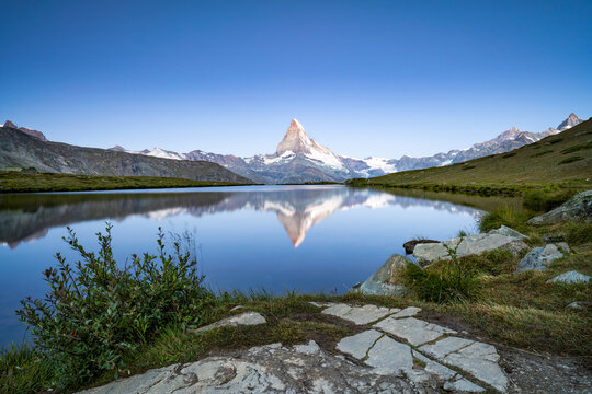 Stellisee and Matterhorn in summer, Zermatt, Switzerland