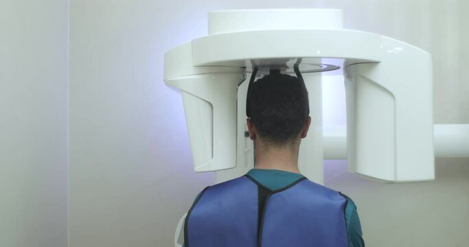 X-ray scan of the jaw and teeth in modern dentistry. The latest dental diagnostic devices