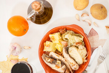 Homemade ray fish with potatos and garlic © Mauro Rodrigues