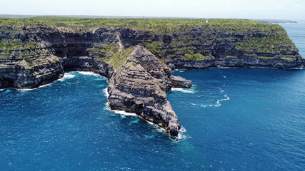 vue aérienne falaise guadeloupe