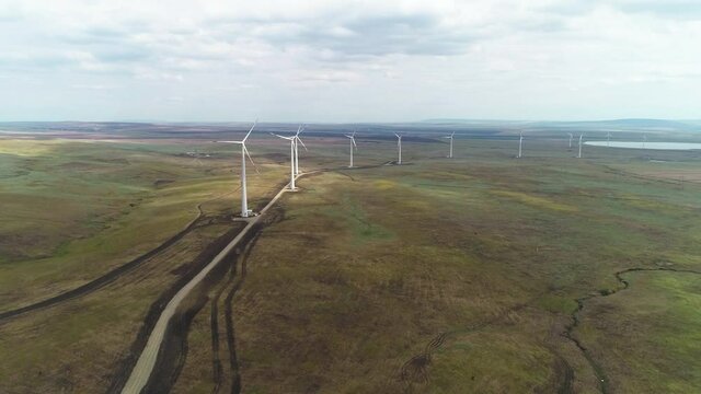 Slow flight over a wind farm from a bird's eye view