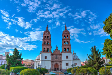 Fototapeta na wymiar Catedral de Durango