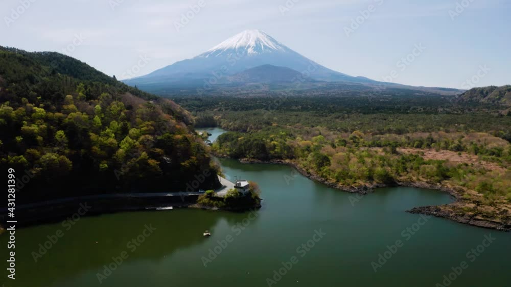 Canvas Prints 富士山と精進湖空撮