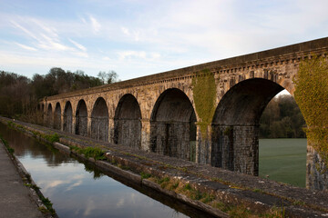Fototapeta na wymiar Chirk aqueduct and viaduct on the Llangollen canal, on the border of England and Wales.